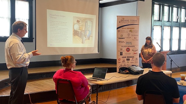 Local Wound Center Discussed at Chamber