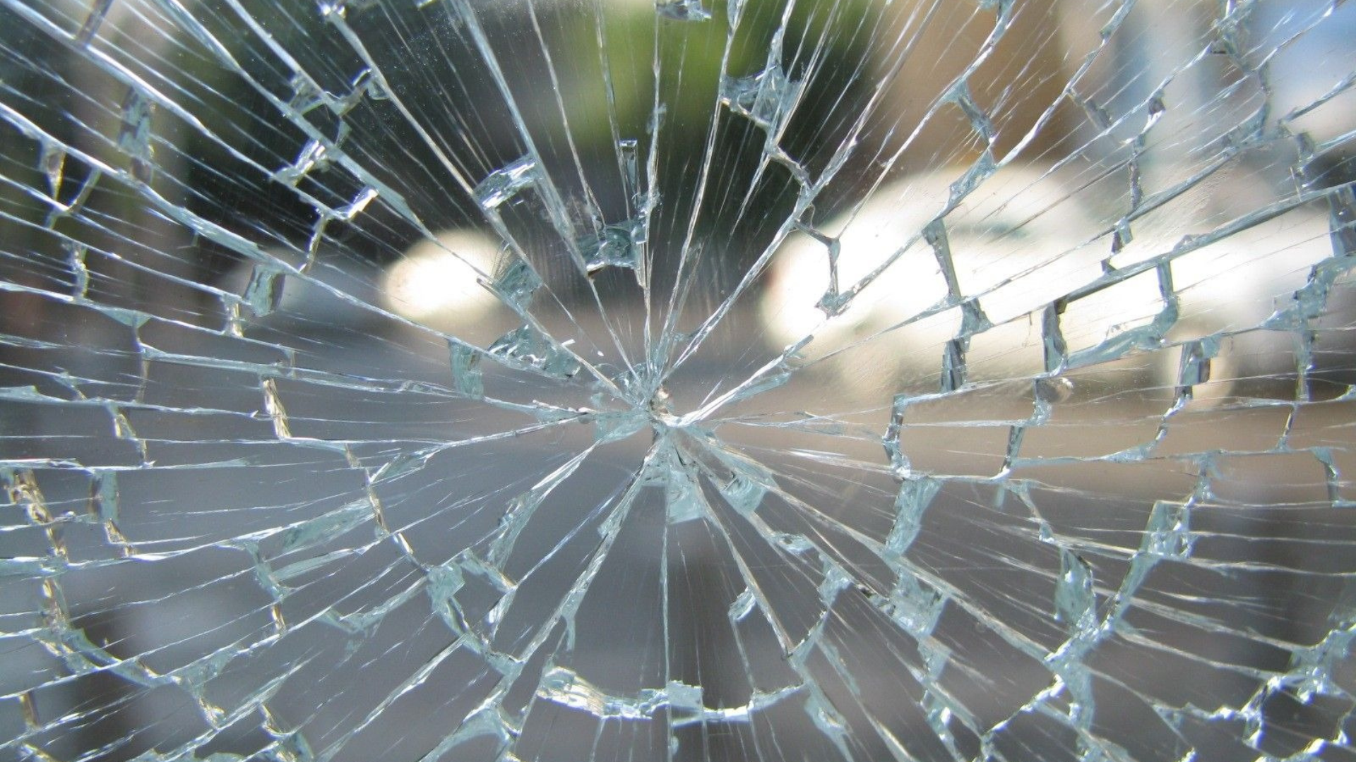 Farmington Residents in Wreck Tuesday