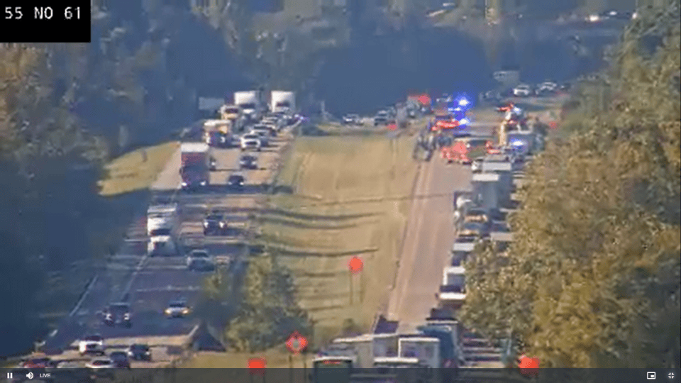Child Airlifted After Three-Car Crash on I-55