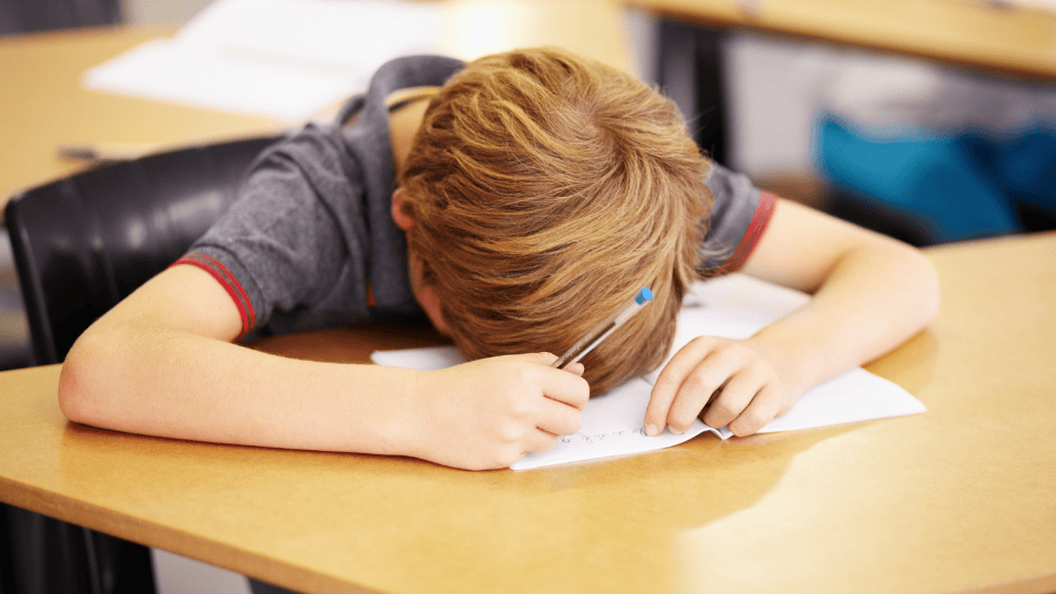 Sleep Specialist Urges Parents to Help Kids Adjust Bedtimes Before School Starts